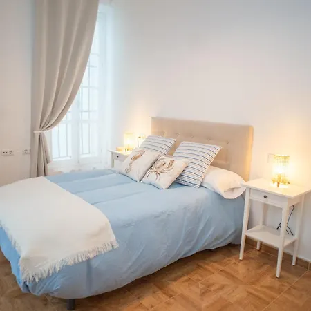 Apartament Encarnacion Playa Caleta *