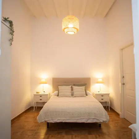 Apartament Encarnacion Playa Caleta